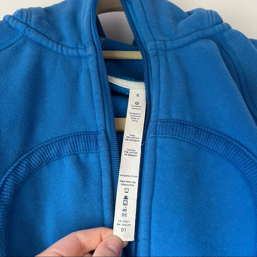 Lululemon Scuba Hoodie II, women’s size 6, BLUE - Picture 5 of 10